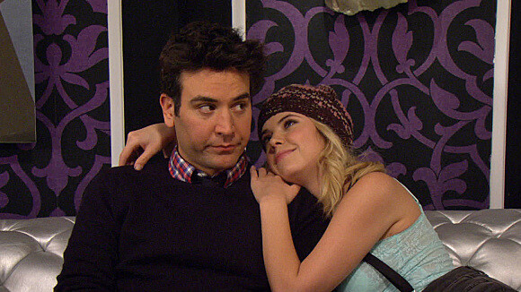 How I Met Your Mother saison 8 : Ashley Benson in love de Ted !