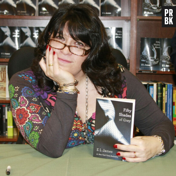 E.L James a connu le succès avec Fifty Shades of Grey