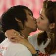 Neuf couples ont tenté de battre le record du plus long baiser en Thaïlande.