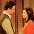 Chandler et Monica se retrouvent dans Go On ET Cougar Town