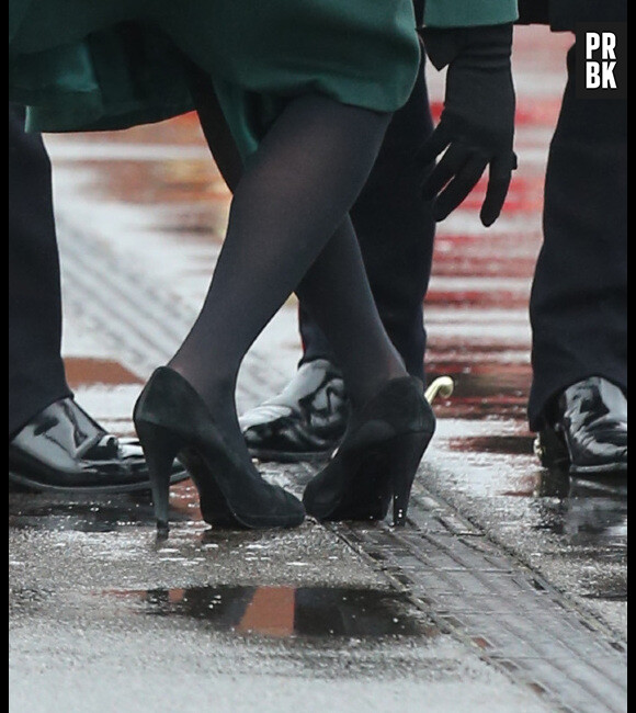 Kate Middleton et son talon maudit le 17 mars 2013 à Londres