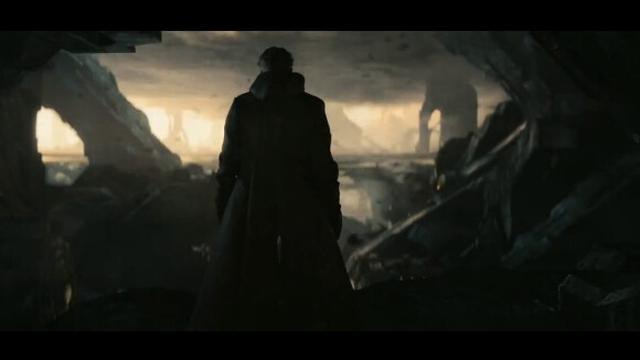 Star Trek Into Darkness : Benedict Cumberbatch au centre d'un trailer explosif