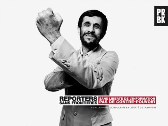 Le président iranien Mahmoud Ahmadinejad vous fait un bras d'honneur