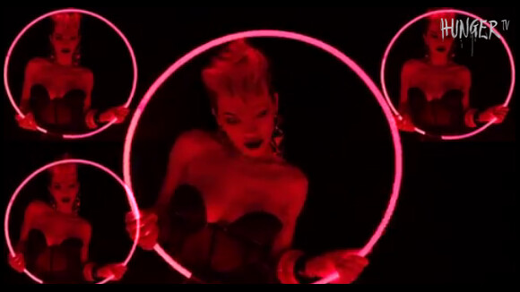 Rita Ora : Facemelt, le clip dark et sexy