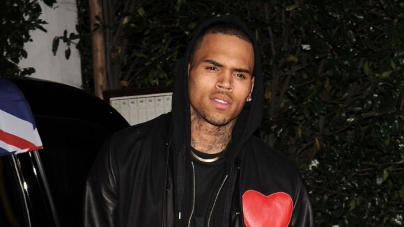 Chris Brown : le chanteur répond au tacle de Rihanna sur Twitter
