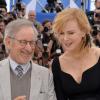 Nicole Kidman et Steven Spielberg complices au photocall du jury du Festival de Cannes 2013