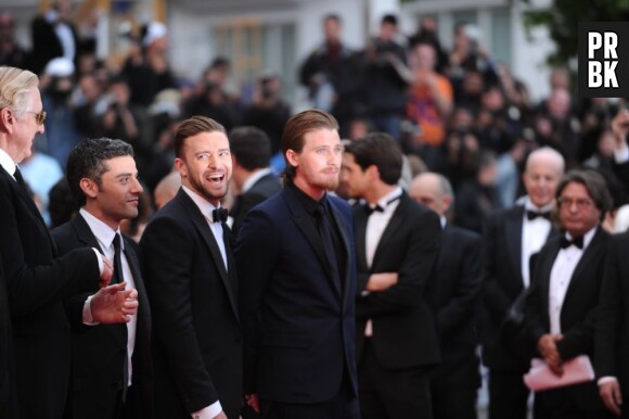 Justin Timberlake et les acteurs du film 'Inside Llewyn Davis' pour la montée des marches du Festival de Cannes le 19 mai 2013