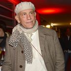 John Malkovich, ce héros : il sauve la vie d'un homme blessé à Toronto