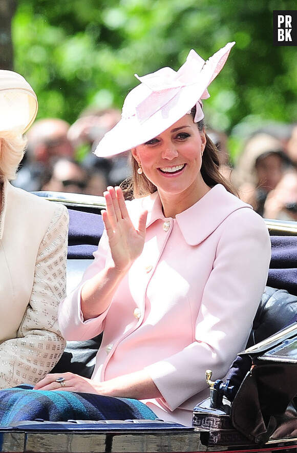 Kate Middleton en Alexander McQueen pendant le "Trooping the Colour" 2013