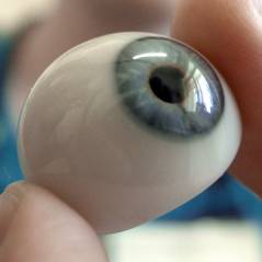 Des lentilles de contact avec zoom intégré ? Le futur, c'est maintenant !