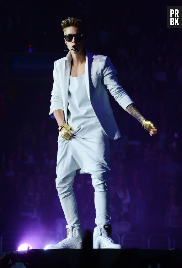 Justin Bieber sur scène à L.A en juin 2013