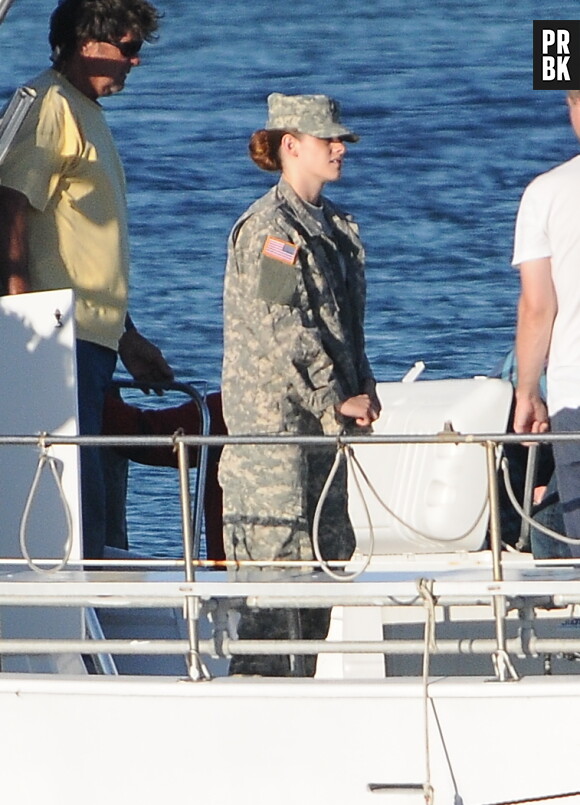 Kristen Stewart en militaire sur le tournage de Camp X-Ray le 17 juillet 2013