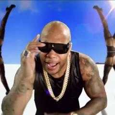 Flo Rida ft. Pitbull : Can't believe it, le clip au paradis des fesses