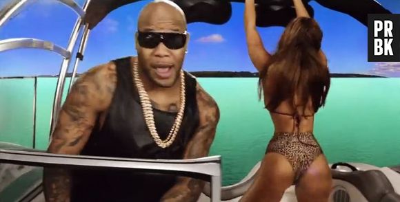 Flo Rida ft. Pitbull - Can't believe it, le clip