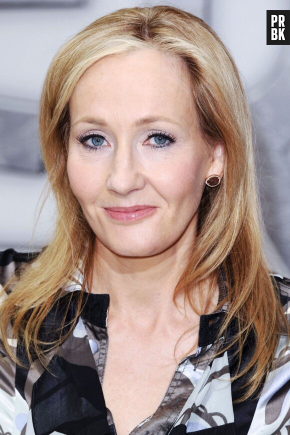 J.K. Rowling a porté plainte contre le cabinet d'avocats qui a ébruité son pseudo