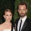 Natalie Portman et son compagnon Benjamin Millepied à la Vanity Fair Oscar Party 2013