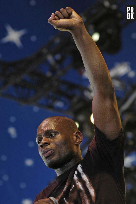 Kery James : pour les élus UMP, le titre 'Banlieusards' appelle à la révolution des banlieues.