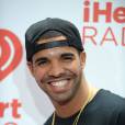Drake : rappeur convoité par Selena Gomez et Khloé Kardashian