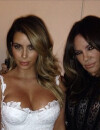 Kim Kardashian exhibe ses seins sur Twitter