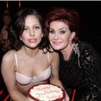 Lady Gaga VS Kelly Osbourne : "Mange ma m*rde"