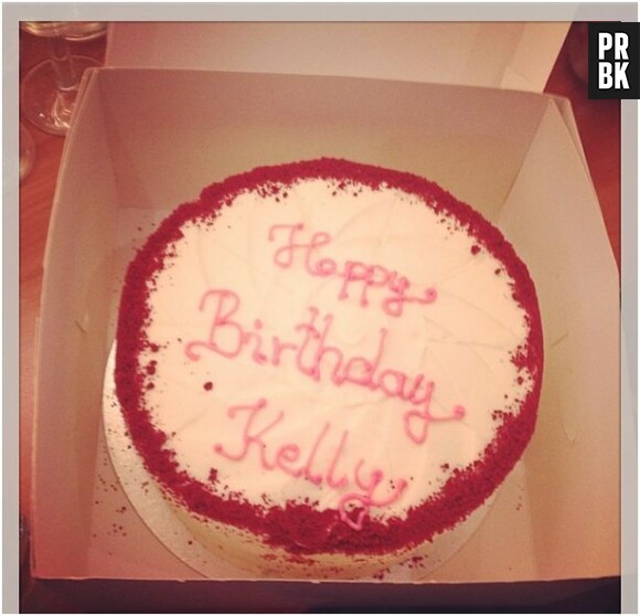 Lady Gaga : un gâteau d'anniversaire pour Kelly Osbourne