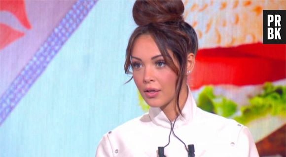 Nabilla Benattia dans Le Tube le 2 novembre 2013 sur Canal+