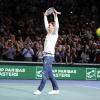 Zlatan Ibrahimovic joue au tennis avec Novak Djokovic aux Masters 100 de Paris-Bercy le 2 novembre 2013