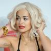 Rita Ora victime d'un malaise lors d'un photoshoot à Miami