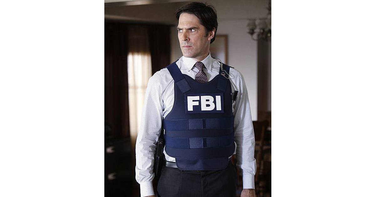 Esprits Criminels saison 9 : Hotch dans l'épisode 1 - Purebreak