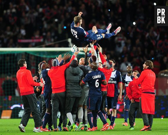 David Beckham donne ses vêtements pour la bonne cause