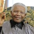 Mort de Nelson Mandela : Hugh Jackman, Brad Pitt, Bruce Willis, Carla Bruni... réagissent à son décès