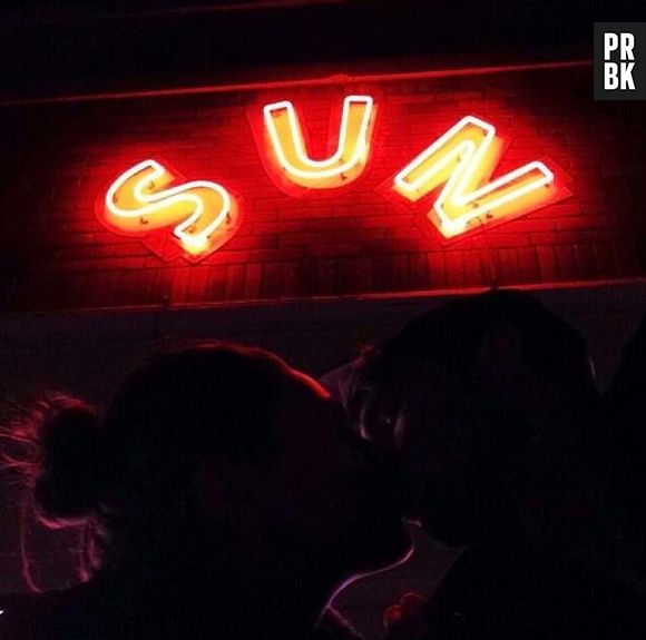 Ashton Kutcher et Mila Kunis officiellement en couple