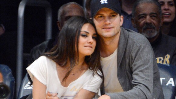 Mila Kunis et Ashton Kutcher : 1ère photo officielle du couple, pleurons ensemble