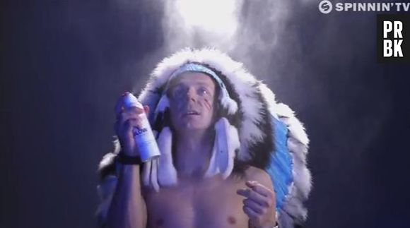 Martin Solveig : le clip de Blow avec Yann Barthès et Martin Solveig