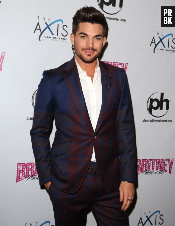 Adam Lambert, au premier concert de Britney Spears au Planet Hollywood de Las Vegas, le 27 décembre 2013