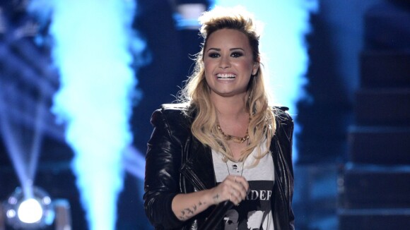 Demi Lovato absente aux People's Choice Awards : sa réponse à ses fans "méchants"