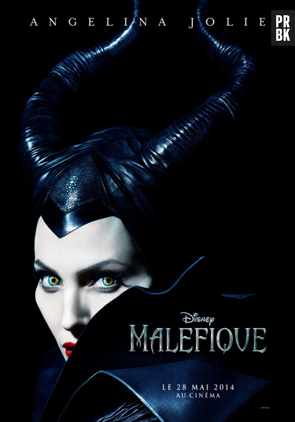Angelina Jolie sur l'affiche flippante de Maléfique
