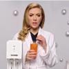 Scarlett Johansson : docteur sexy dans la pub SodaStream