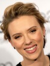 Scarlett Johansson souriante pour représenter SodaStream, le 10 janvier 2014 à NY