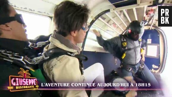 Giuseppe Ristorante : Giuseppe totalement paniqué lors d'un saut en parachute