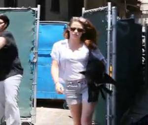 Kristen Stewart insulte copieusement un paparazzi à Los Angeles, en juillet 2013