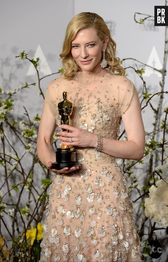 Cate Blanchett gagnante aux Oscars 2014 le 2 mars à Los Angeles
