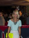 Caroline Receveur sur le tapis rouge des Globes de Cristal 2014