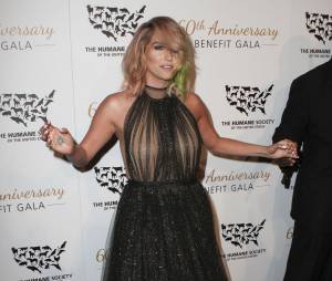 Kesha en tenue de soirée au gala du 60ème anniversaire de l'association "The Humane Society of the United States", le 29 mars 2014