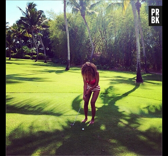 Beyoncé : une retouche sous Photoshop pour ses cuisses ?