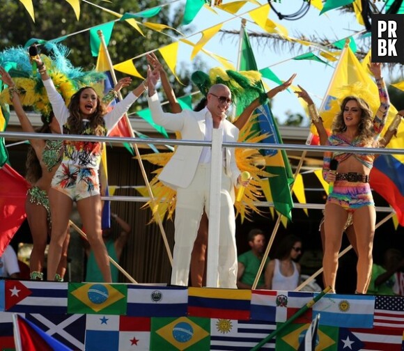 Jennifer Lopez, Pitbull et Claudia Leitte - We are one, le clip officiel de l'hymne de la Coupe du monde 2014