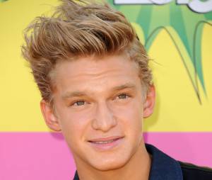 Cody Simpson censur&eacute; par Facebook et Instagram