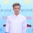  Cody Simpson sur le tapis rouge des Teen Choice Awards 2013 