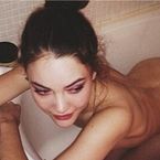 Solweig Lizlow nue sur Instagram : l'ancienne Miss Météo de Canal+ dans son bain
