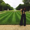 Kendall Jenner sexy devant les jardins du château de Versailles avant le mariage de Kim Kardashian et Kanye West